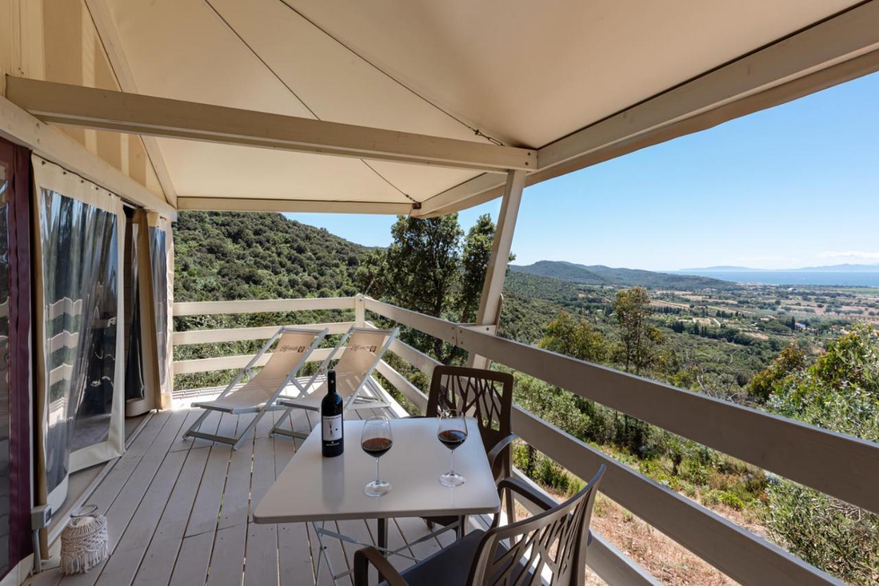 Boutique Hotel Vedetta Relais - Adult Only Scarlino Esterno foto